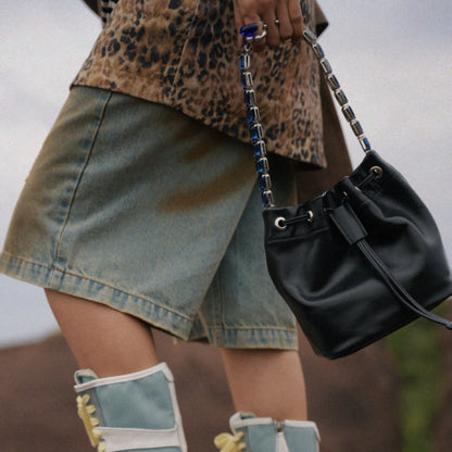 IUBALLET diamond-encrusted chain bucket bag - PRETTY.