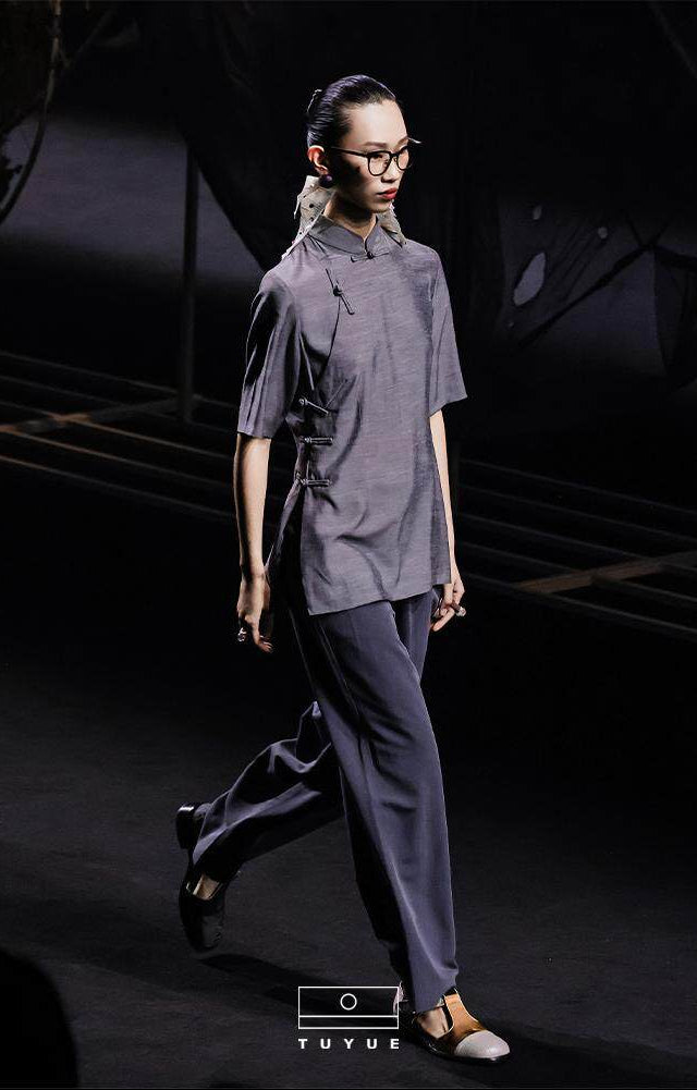 TUYUE Chinese Gray Slim Handmade Buckle Short Sleeve Top - HICKS.