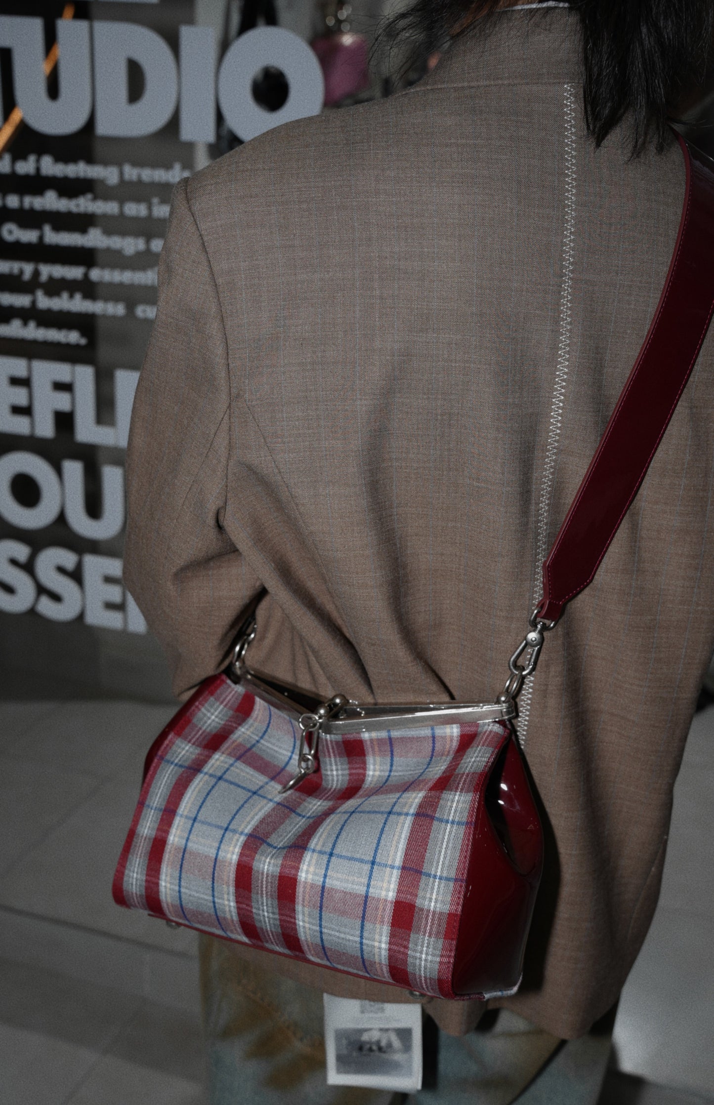 IUBALLET Classy Vintage Plaid Arm Bag - MALDAVIES.