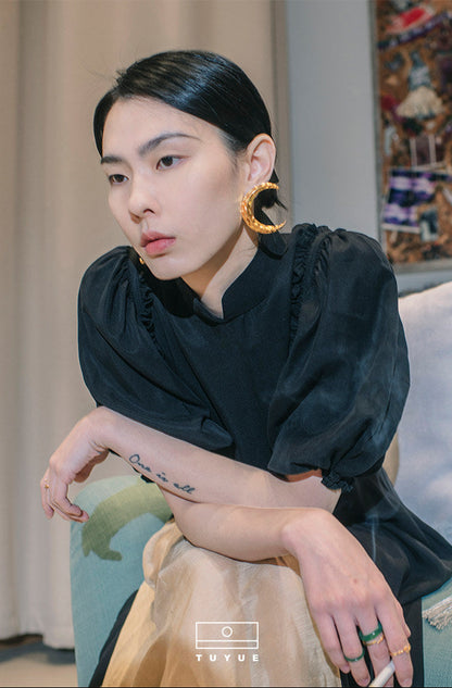 TUYUE brass gold plating handmade texture big moon earrings- JACINTHA.