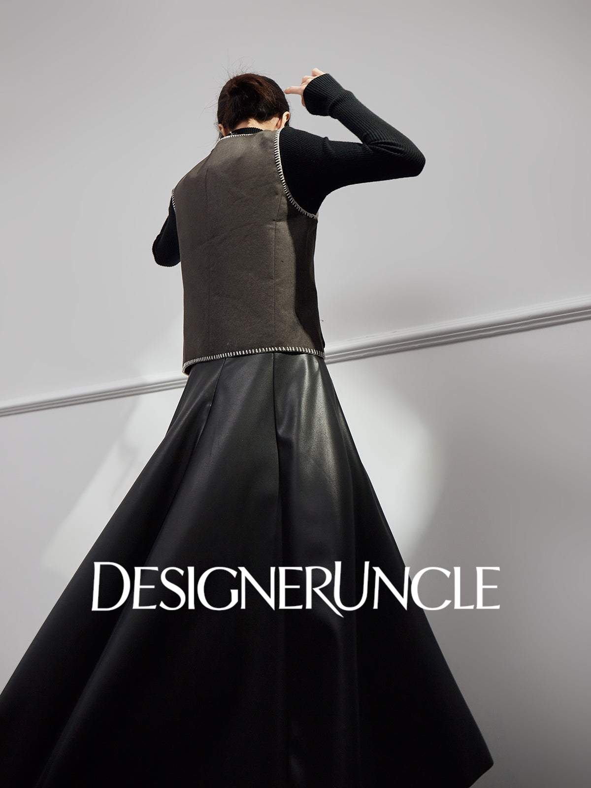 DGU|Leather Vest Light Luxury Commuting Loose and Versatile Design Shoulder Top - Stephan.