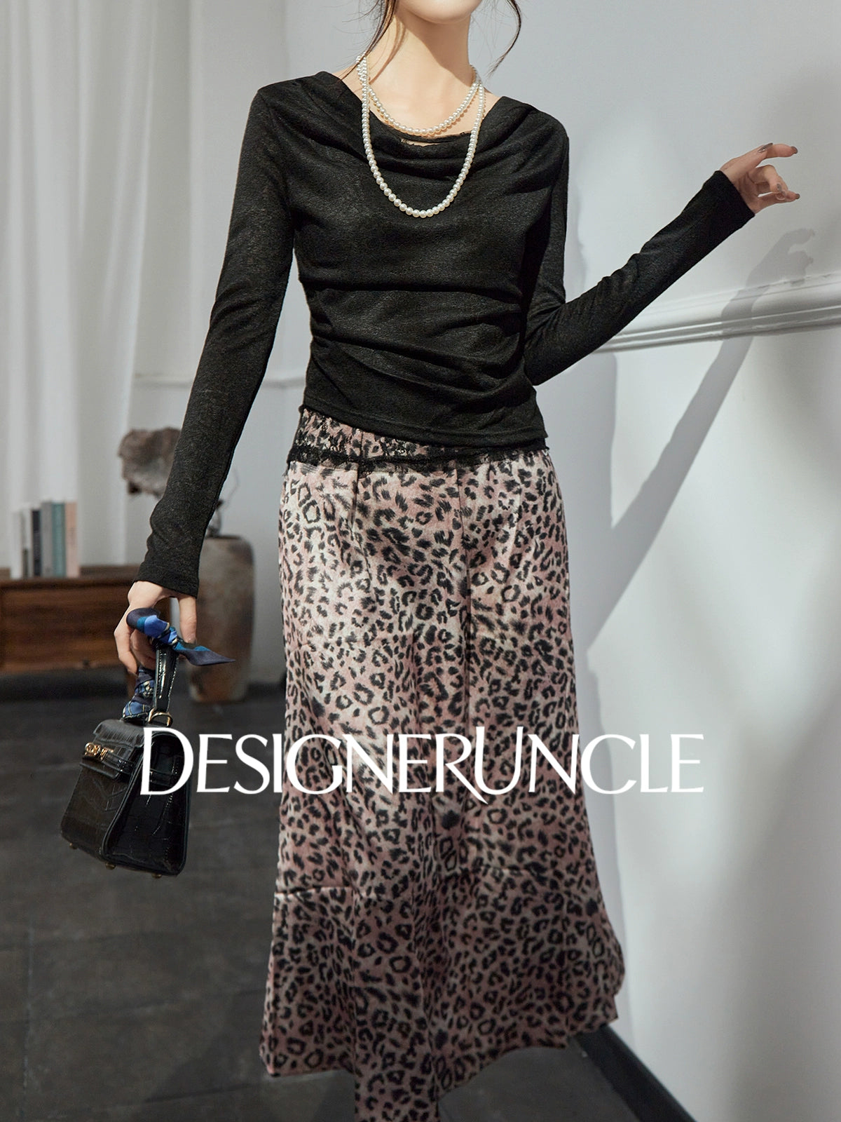 DGU |Black Sexy Lace Splicing Light Luxury Temperament Knitted Top - Brian.