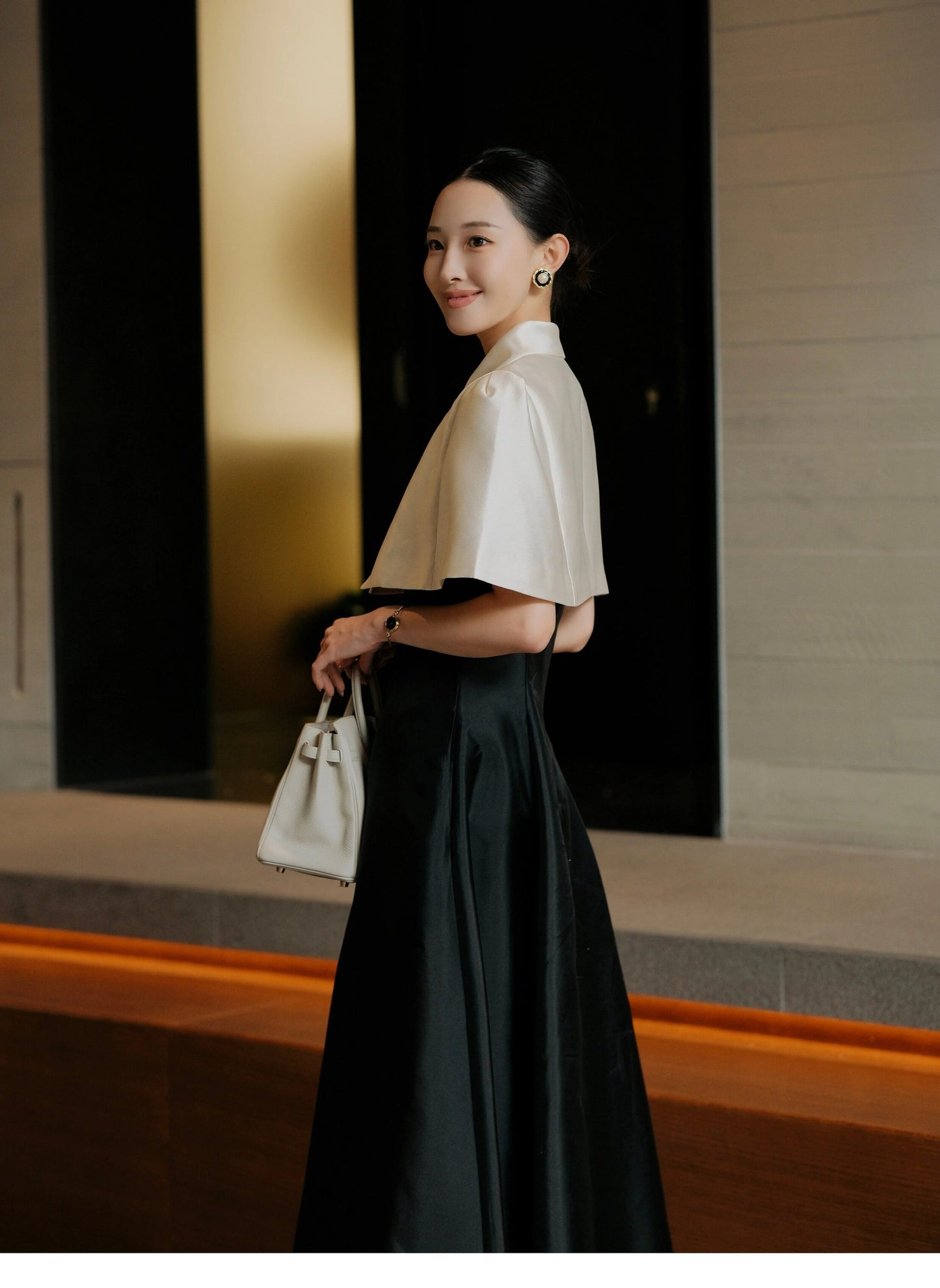 ATELIER MISS LU [Cloud Princess] rhinestone embellishment glossy cape crop top - SILL.