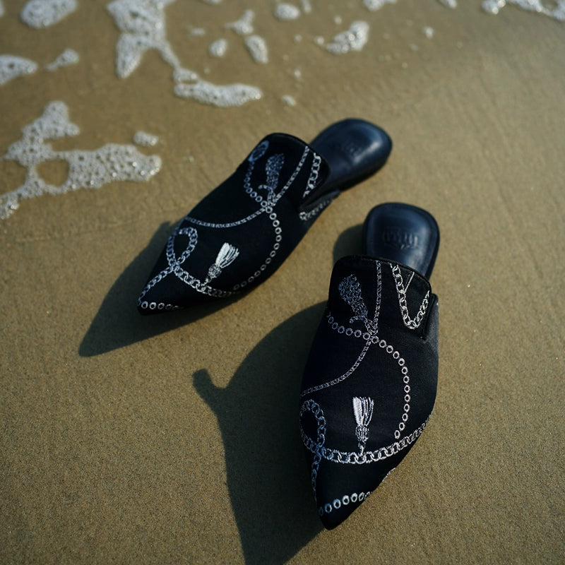 B-FEI French embroidered half-flip flats mules - PENDE.