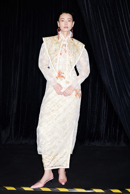 M essential Mackay designer label Jinghui embroidered lace-up trim collar - BABE.