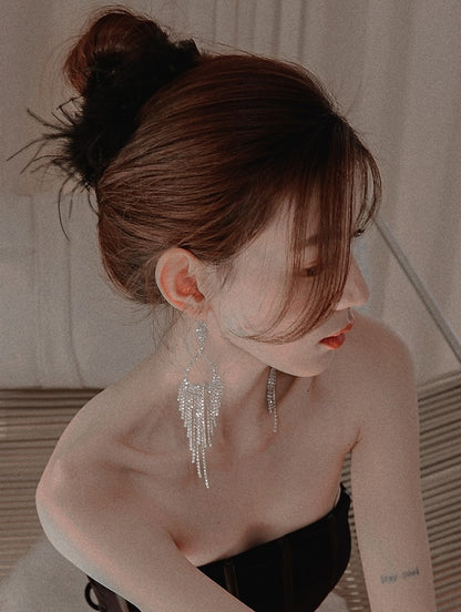 DOLLY High End Rhinestone Tassel Clip Earring-ARIA
