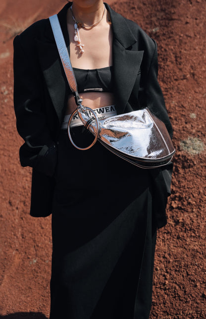 IUBALLET Silver Croissant Handle Armpit Bag - SAYS.