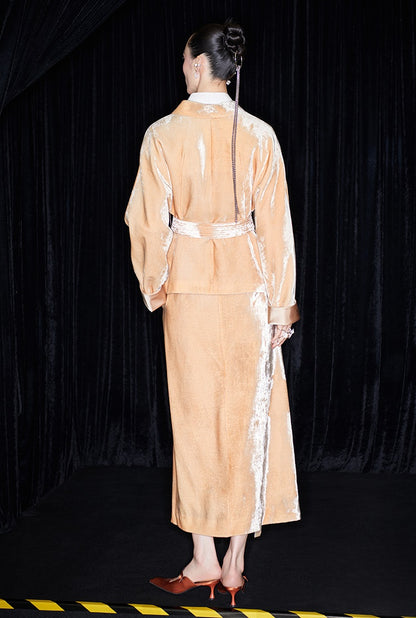 M essential Mackay designer Rulang velvet dahlia Thai lion goldfish nail bead coat - CHIN.