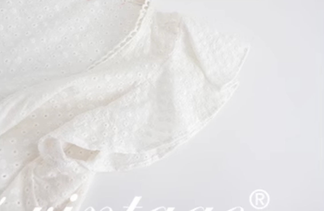 Le Palais Vintage  embroidery cotton wrap short top + high-waisted bud skirt-TEE.