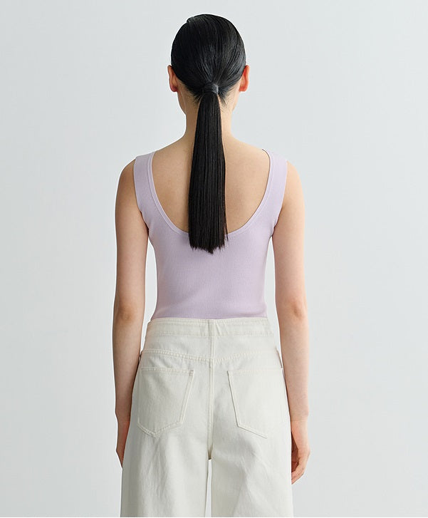 COMME MOI  Summer Acetate V-Neck Tight Knit Vest - AURORA.