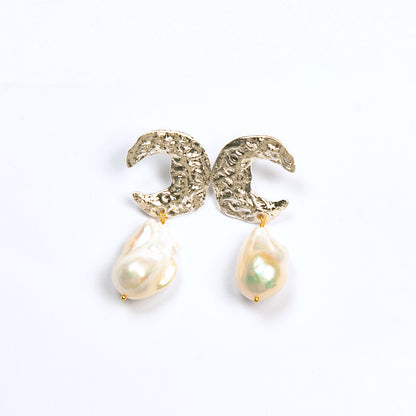 TUYUE brass gold-plated handmade baroque pearl earrings- JUNG.