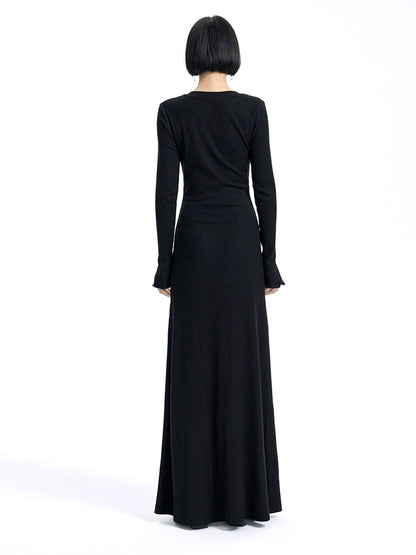 TINY IN knitted black slanted shoulder buttoned sleeves maxi dress-KURO