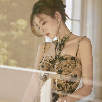 DOLLY Elegant Sleeveless Halter Neck Pleated Slim Fit Long Sexy Birthday Dress-BELLA