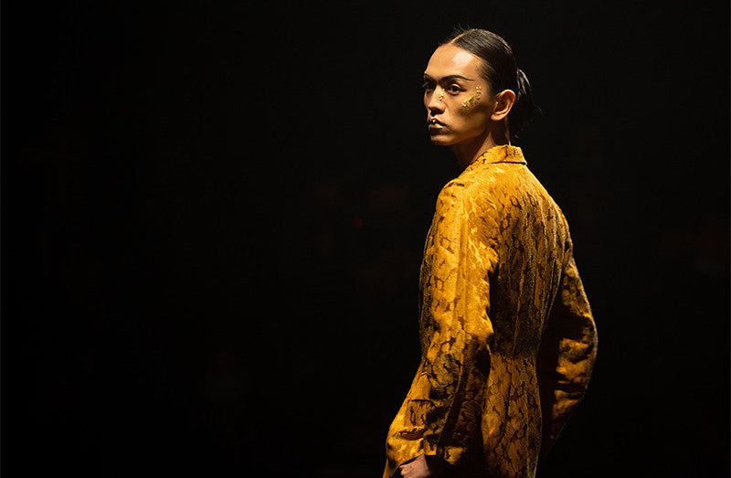 TUYUE Gold Carved Silk × Linen Waist Suit- JENNIFER.