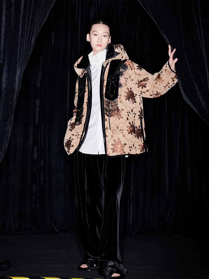 M essential Mackay drop-off jacquard crochet-embroidered hooded puffer jacket - all apere.