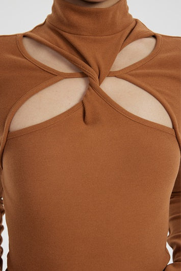 TINY IN cut-out brushed knit long sleeve sweater -WAKA