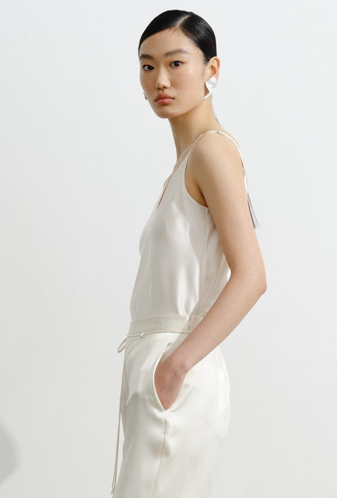 COMME MOI Lu Yan designer's new women's V-neck acetate satin camisole - MARTINS .