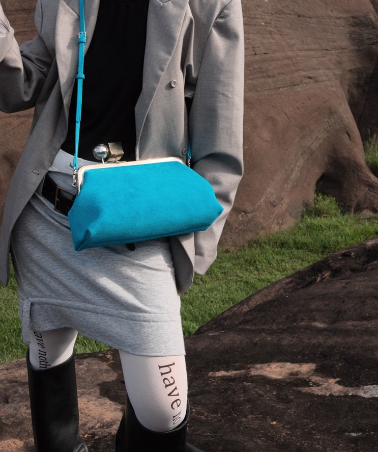 IUBALLET Star Rail Buckle New Mouth Gold Bag - DISTRESS.