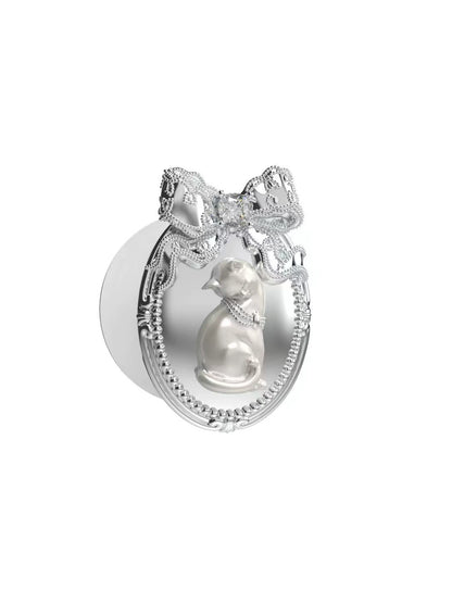 FAME Angelababy co-branded cat magnetic stand - NOAH