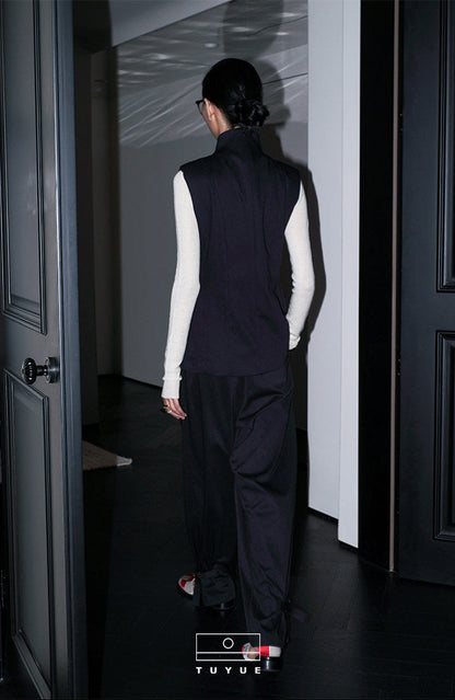 TUYUE stand-up collar and shoulders slim fit casual vest- TRACIE.