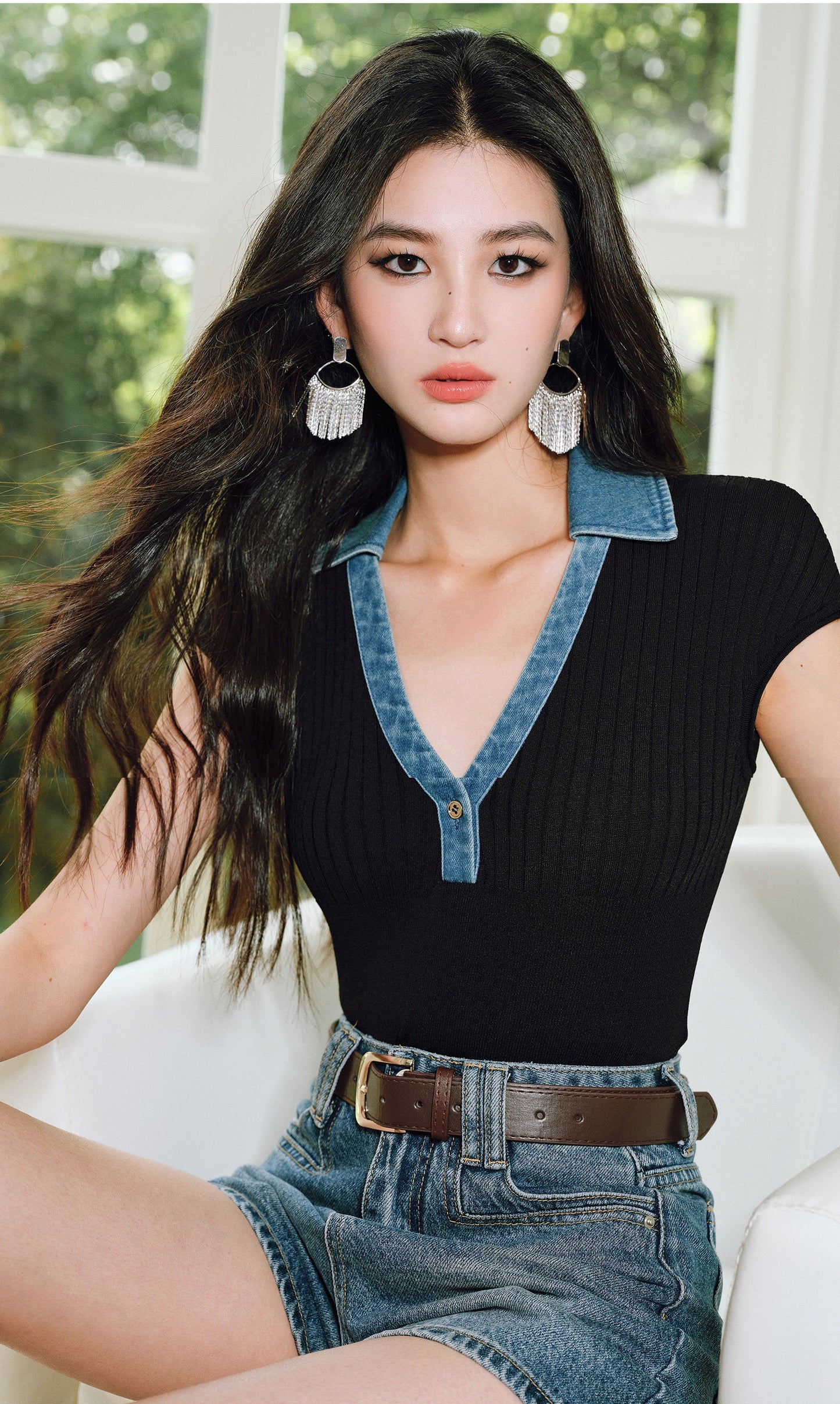 WANGXO | Soft Glutinous Knit & Contrasting High-Quality Denim V-Neck Slim Top -NIVA