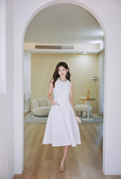 DOLLY Elegant White Crew Neck Sleeveless Long A-Line Dinner Dress-SIBYL