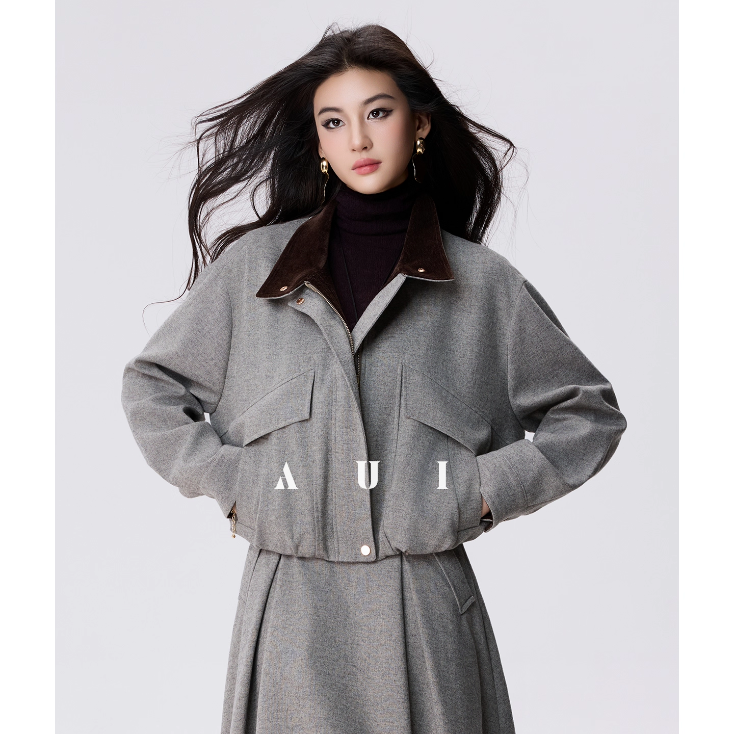 AUI short sleeved knitted sweater base shirt - JUNE.
