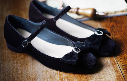 B-FEI women's black velvet flat shoes-OINK.