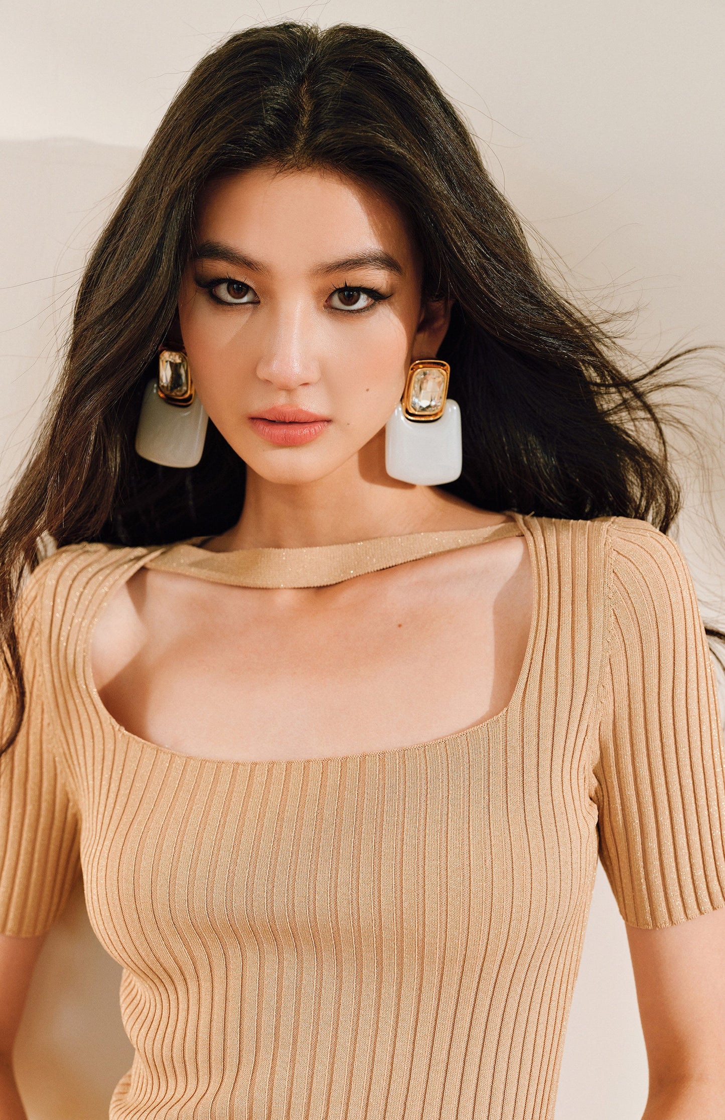 WANGXO | Phantom Shiny Silk with Hemp Retro Square Neck Slim Ribbed Knit Short Sleeve Top -ZARA