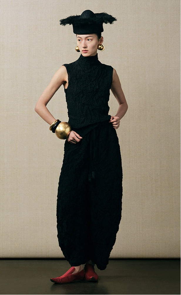ZHUCHONGYUN cocoon-shaped pleated cropped trousers and top-NAG.