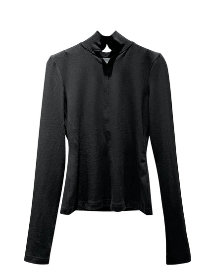 ANNAKIKI casual four-pointed star cut-out slim top-KAIYA