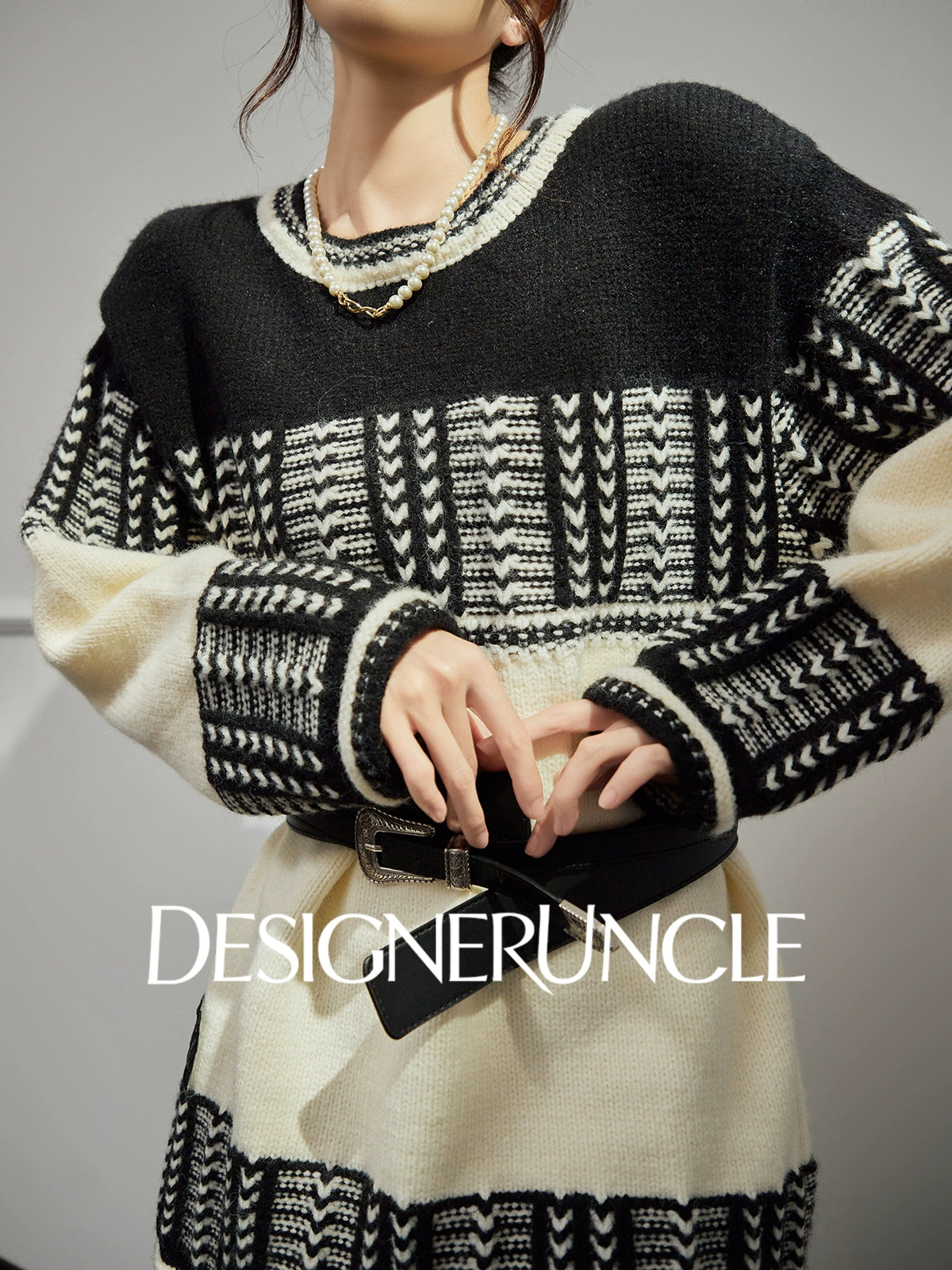 DGU "Ink Domain" black knitted sweater loose slimming retro versatile jacket - Jessie.