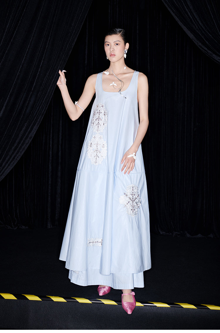 M essential Mackay designer embroidered A-hem pastel blue skirt dress - euno sia.