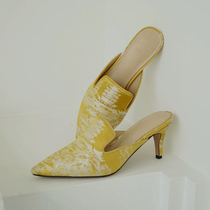 B-FEI Chinese pointed toe embroidered heels- JASON.