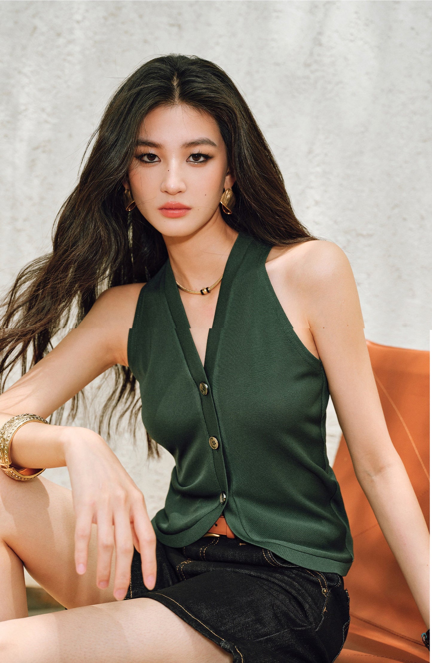 WANGXO |Vertical-Cut Acetate Double-Sided Threaded Halterneck Knitted Top -VELA