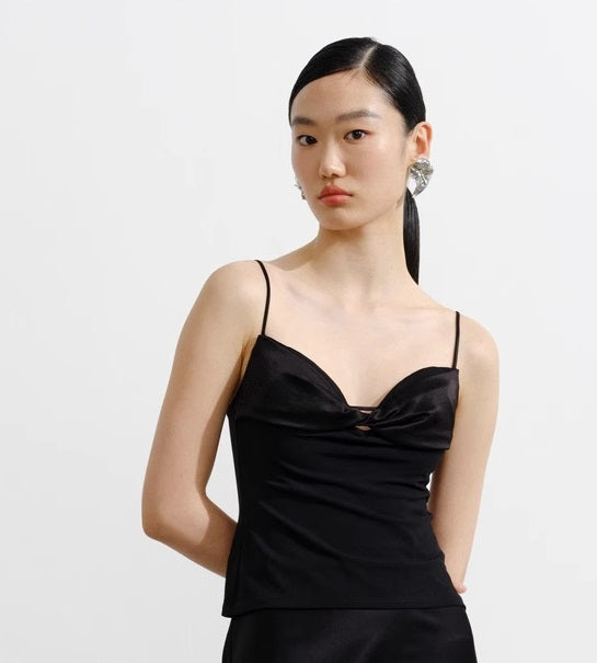 COMME MOI  Summer Women's Black Knitted Kink Camisole - ALICE.