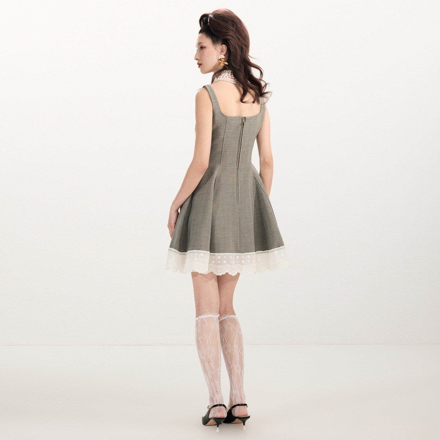 FAME Rococo Hepburn-style Embroidered Trim Short Dress - ZAYDEN.