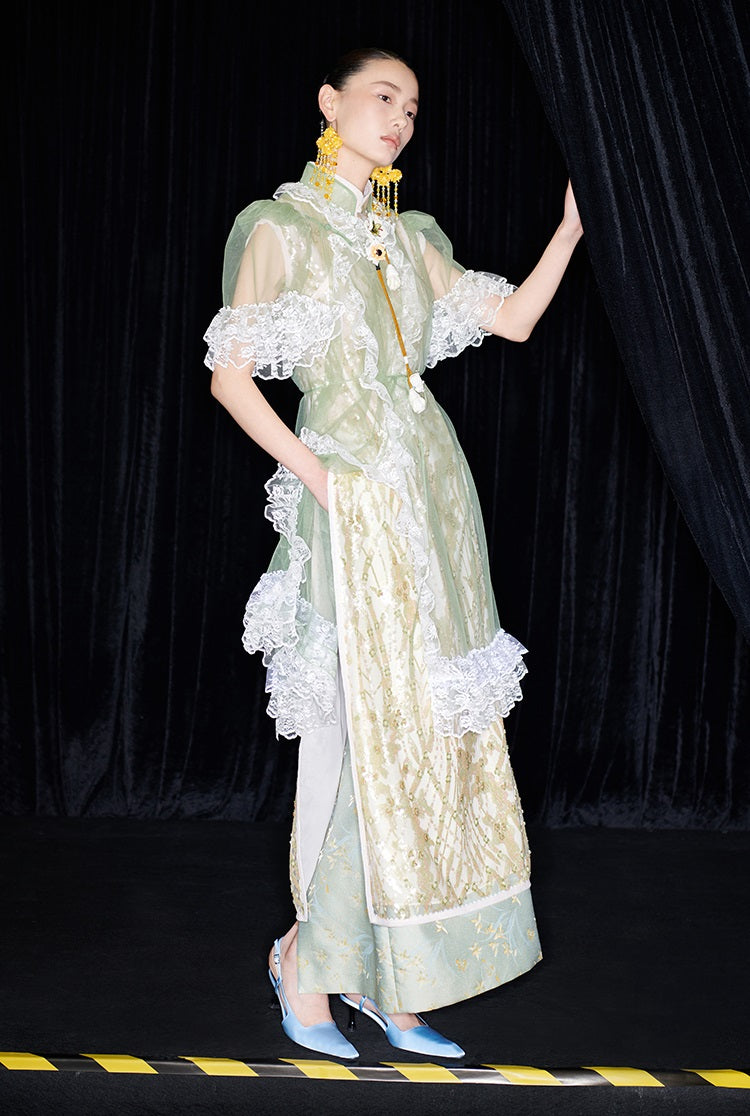 M essential Mackay designer Ear Mesh lace welt stand-up collar dress - DOUNT.