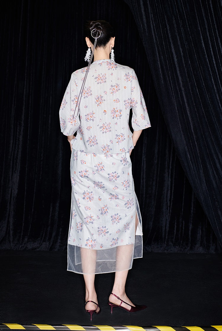 M essential Ma Kay designer Jinghe printed fabric floral nail beads top - JULY.