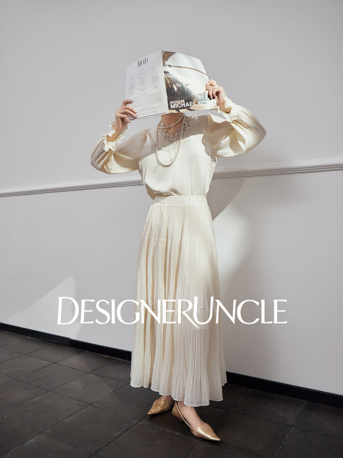 DGU| Beige New High-End Ruffled Lace Stitching Design Long-Sleeved Top - RUBY.