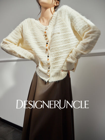 DGU "Warm Tone" White Sweater Autumn New High-end Design Lazy Versatile Trend Top - Louis.