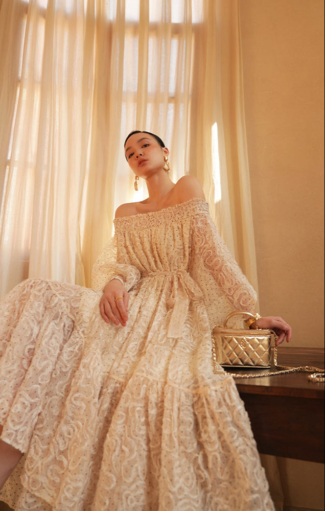 LE VENT&TES AILES Luxury One-Shoulder Dress with Heavy-Duty Lace Jacquard Detailing - ZORA