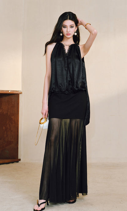 WANGXO| Acetate  Lace-Trimmed Metal Chain Halterneck V-Neck Pleated Top -AYRA.