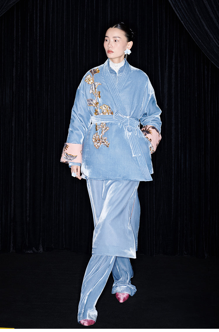 M essential Mackay designer cut-and-appliqué folded puffer jacket - rain.