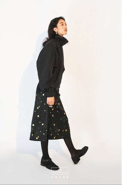 TUYUE Style Black Acetate Satin Hot Stamping Slit Skirt - LUCA.