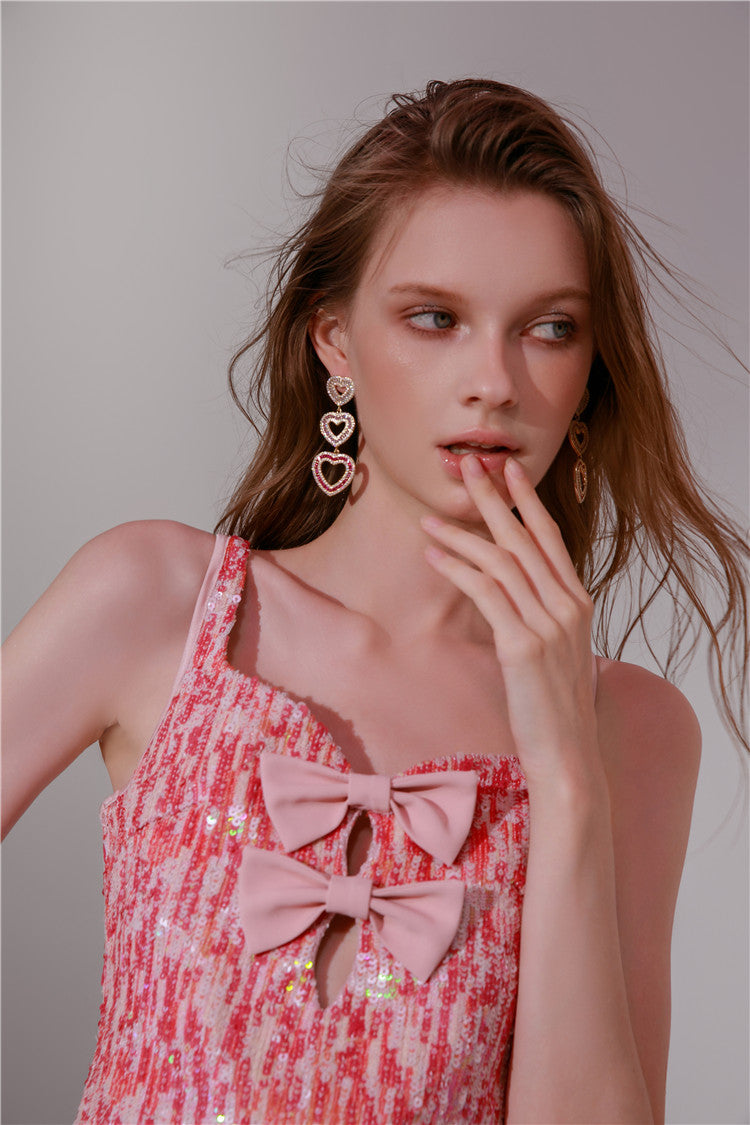 Wardrobes by Chen Luxury Love Shaped Tassel Diamond Earrings-Stace