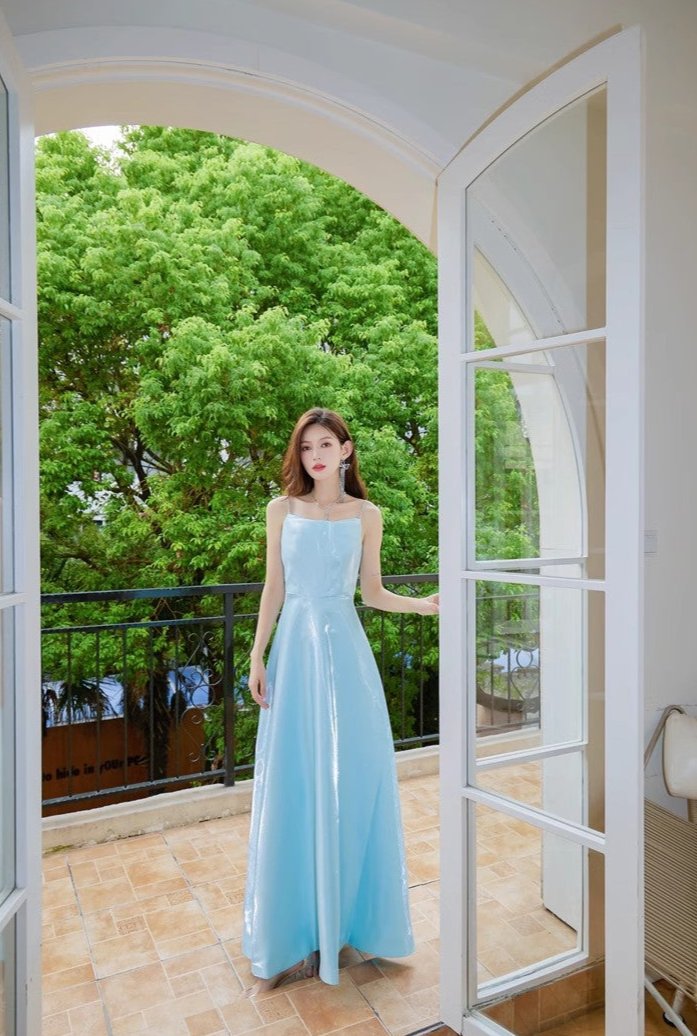 DOLLY High End Blue Off Shoulder Sleeveless Long Suspender Banquet Dress-AGATHA