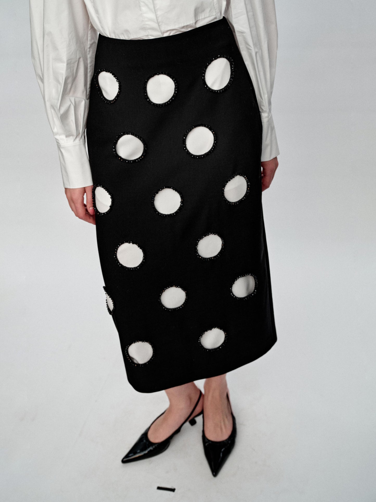 SERRER Black and white polka dot cut-out heavy studded beaded skirt - ALEXANDER.