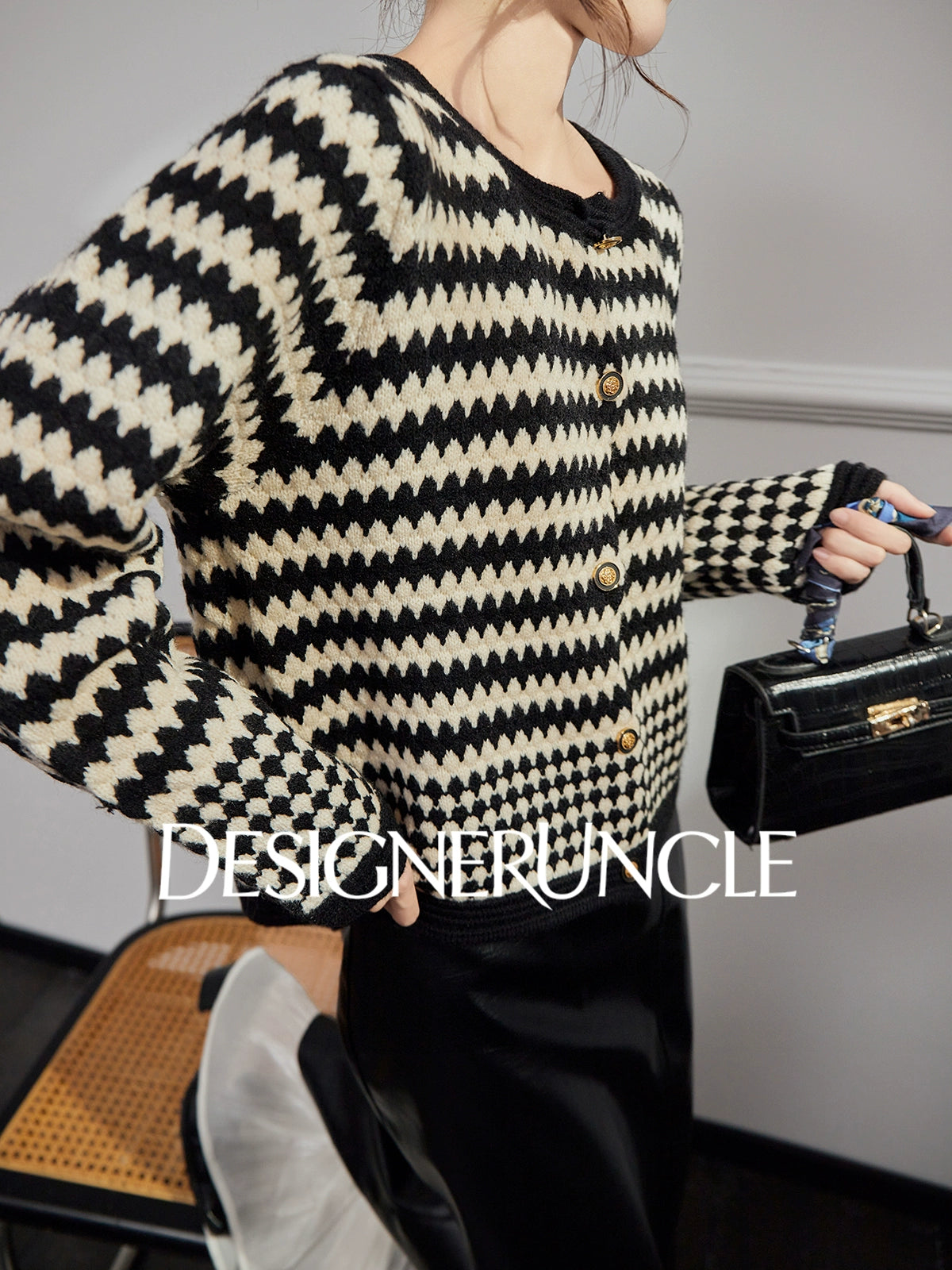 DGU "Twilight" black sweater women's new contrasting striped loose slimming knitted cardigan - MAINE.
