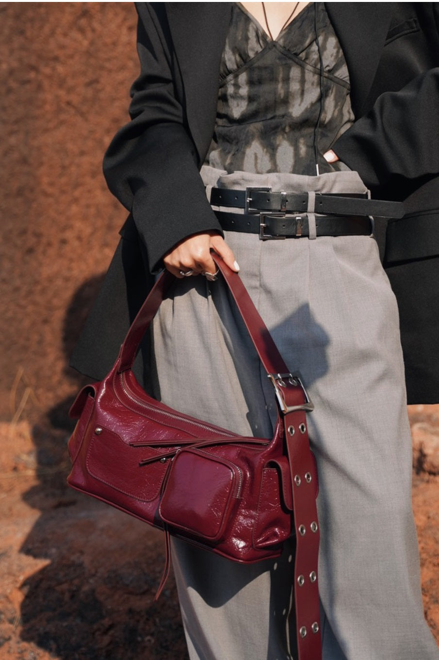 IUBALLET Chic Leather Baguette Bag - INQUIRE.